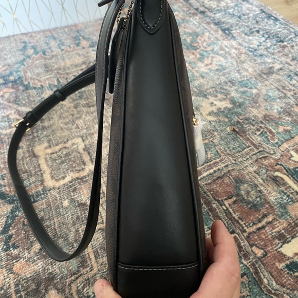 NEW COACH crossbody Ellie File Bag In Signature Canvas 😍😍 FREE SHIPPING!!! - Picture 9 of 10